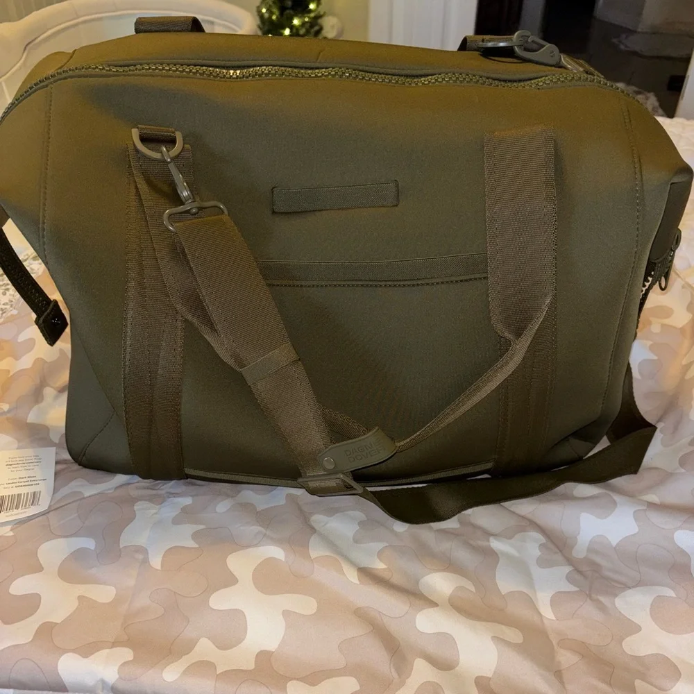 Dagne Dover XL Landon carryall - Picture 9 of 9